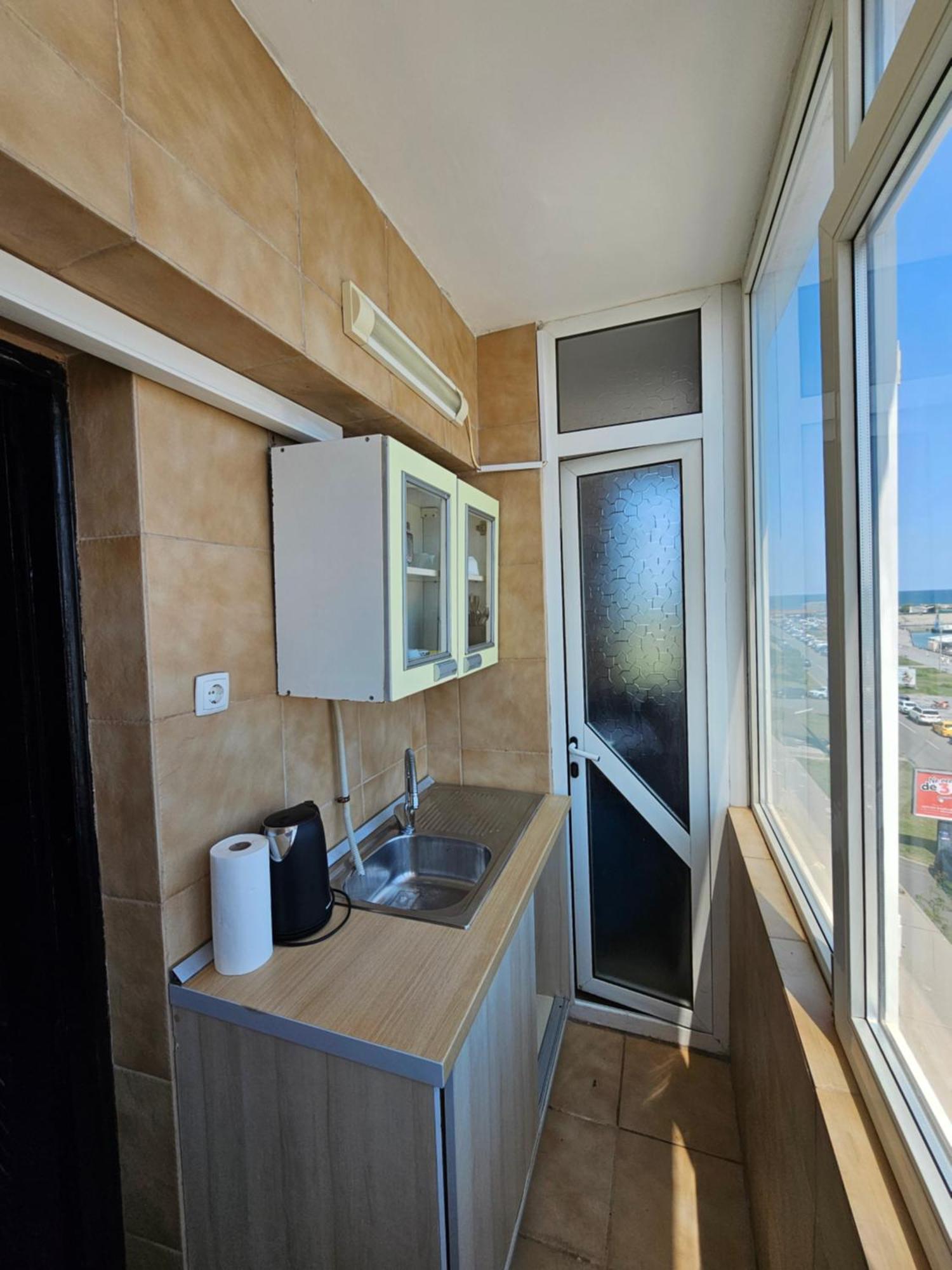 Blue Marina Sea View Apartment Mangalia Luaran gambar
