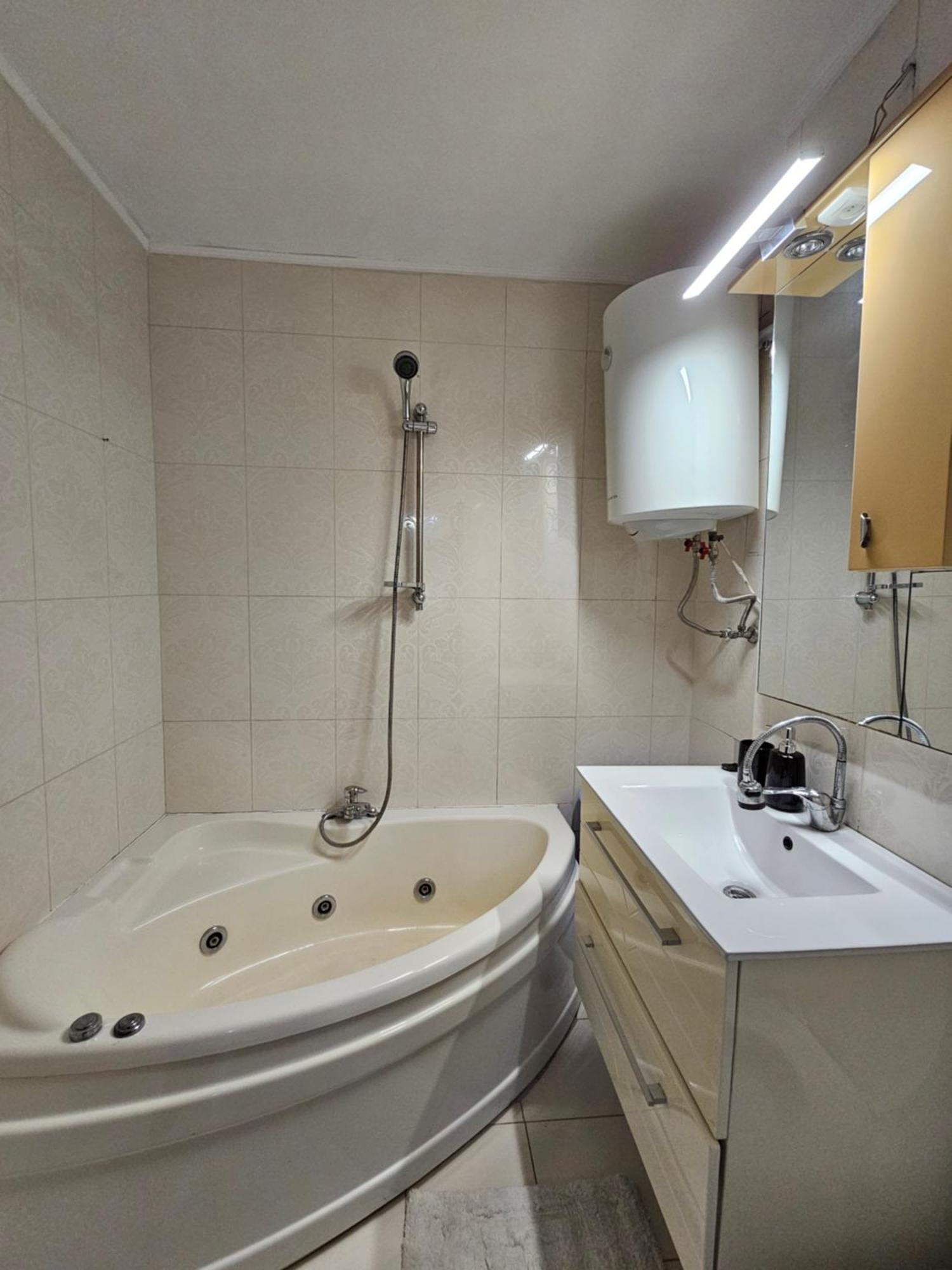 Blue Marina Sea View Apartment Mangalia Luaran gambar